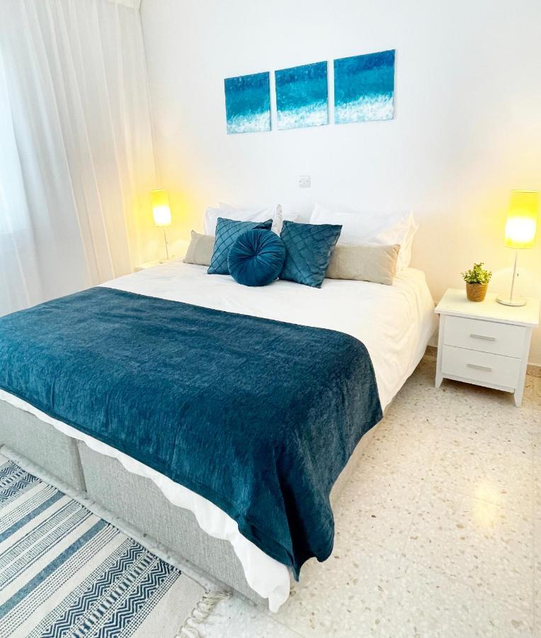 Direct Sea View & Quality Bed - Kings Palace 1 Bed Paphos Exterior photo